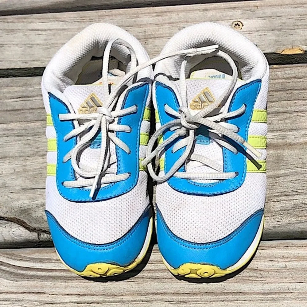 - Adidas Sz 10 Vintage Style Toddler Sneakers! E/VGUC!